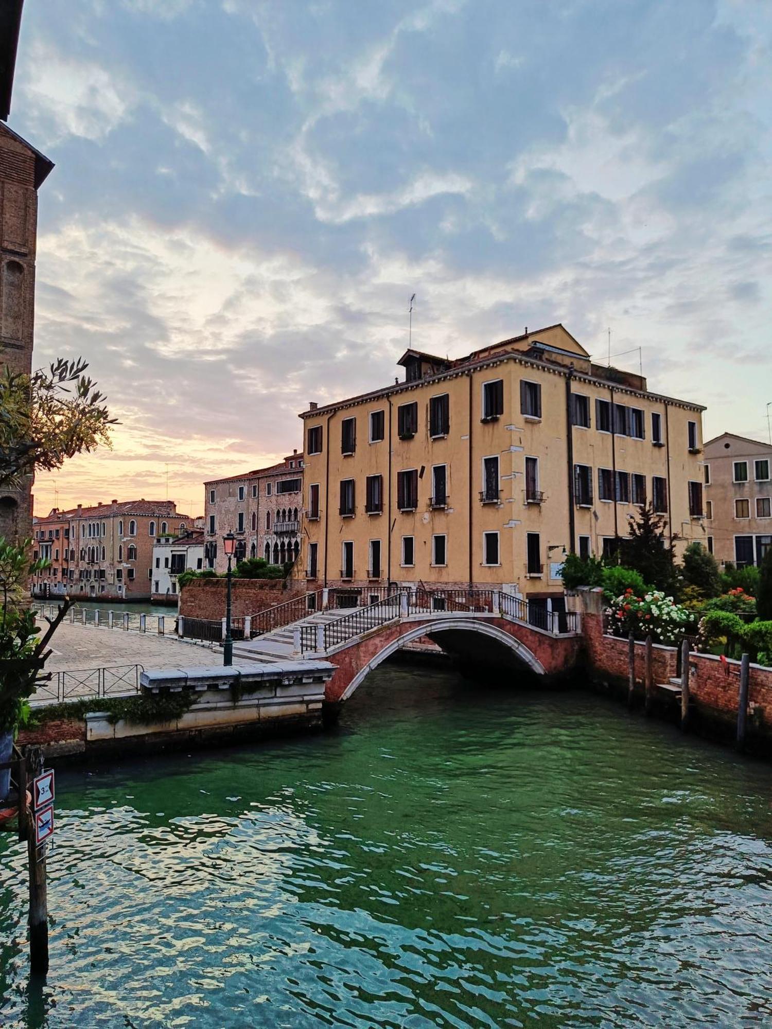 Ca' Dino Venice - Canal View Экстерьер фото